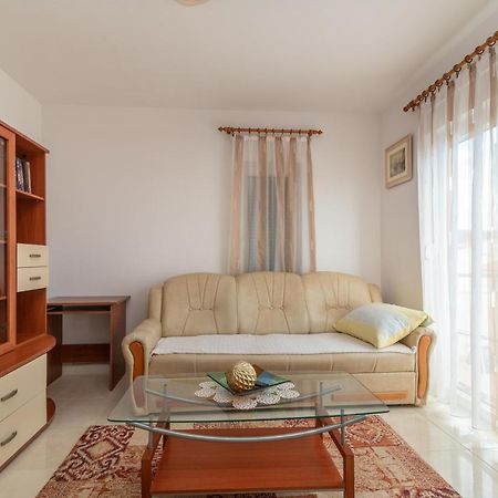 Апартаменты Apartman Dildo Трогир Экстерьер фото