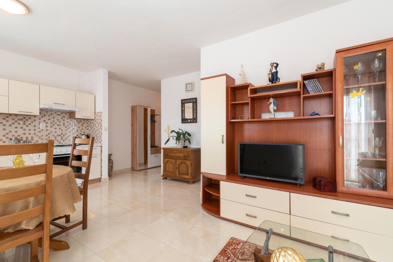 Апартаменты Apartman Dildo Трогир Экстерьер фото